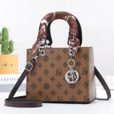 5051 LADY HANDBAG